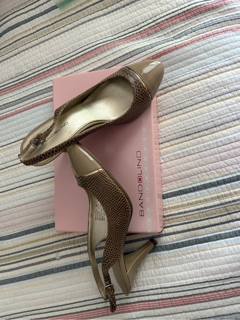 Bandolino Women's Tan Slingback Pumps